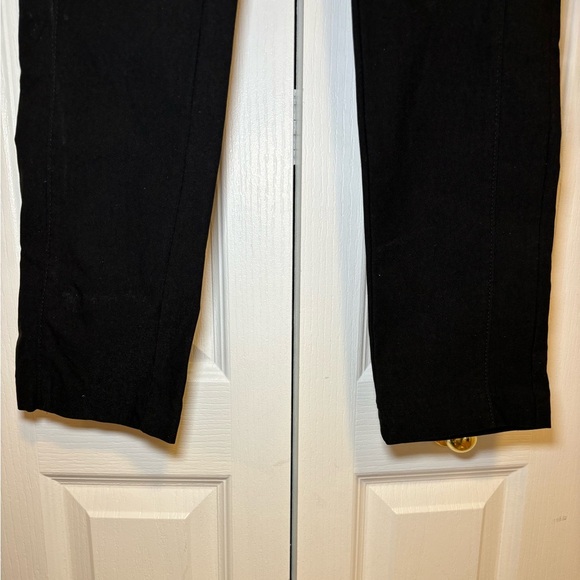 Le Grenier - Classic Basic Casual Office Business Casual Black Pants in Size 7 - Picture 5 of 8